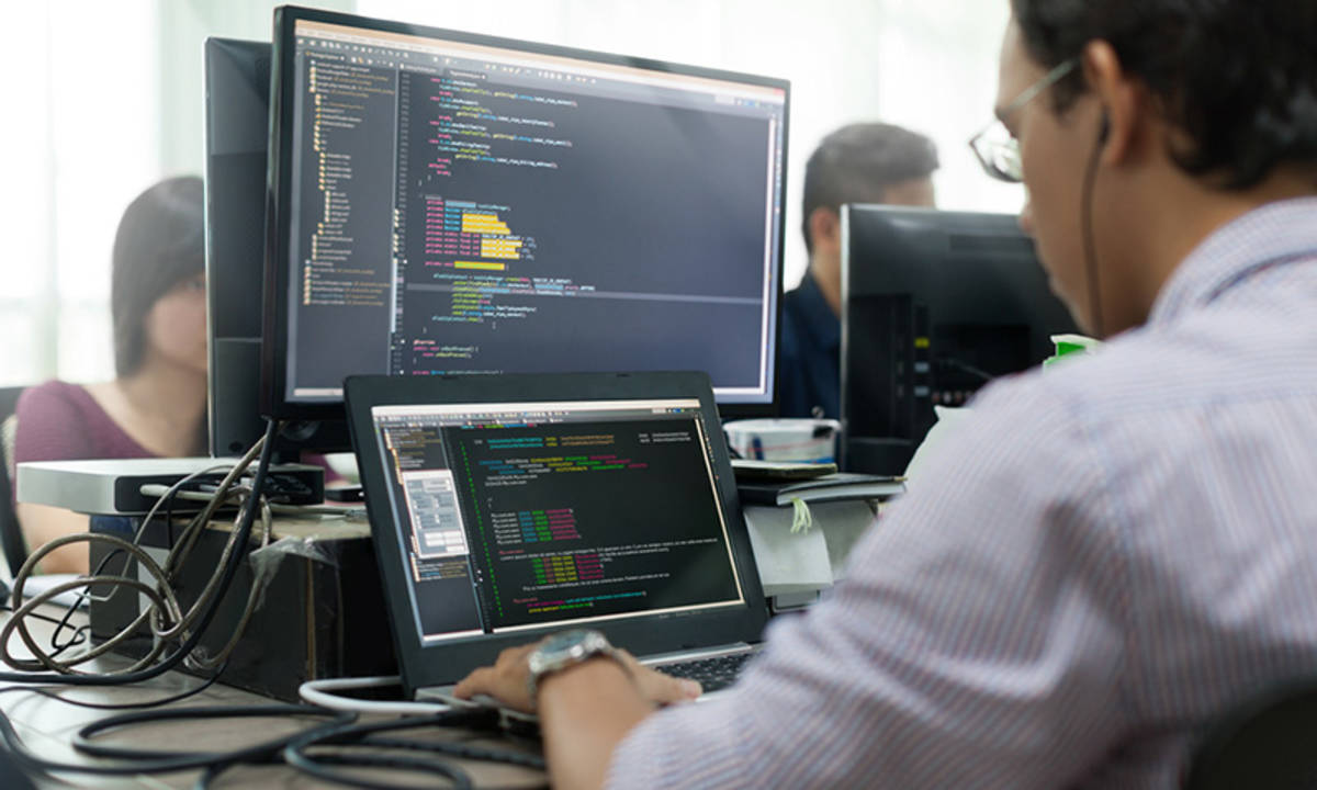 Jasa Regenerasi Perangkat Sistem Inti Kantor Pusat PT Pupuk Kaltim